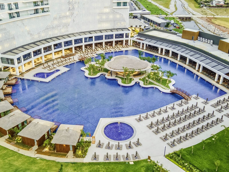 Grand Sapphire Resort