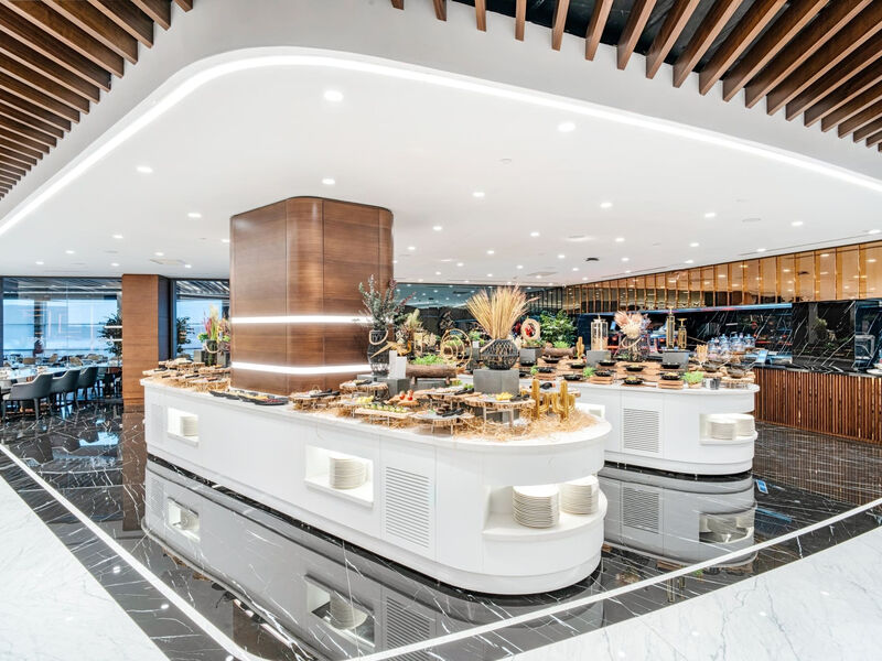 Grand Sapphire Resort