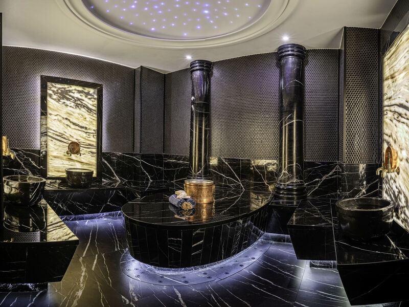 Grand Sapphire Resort