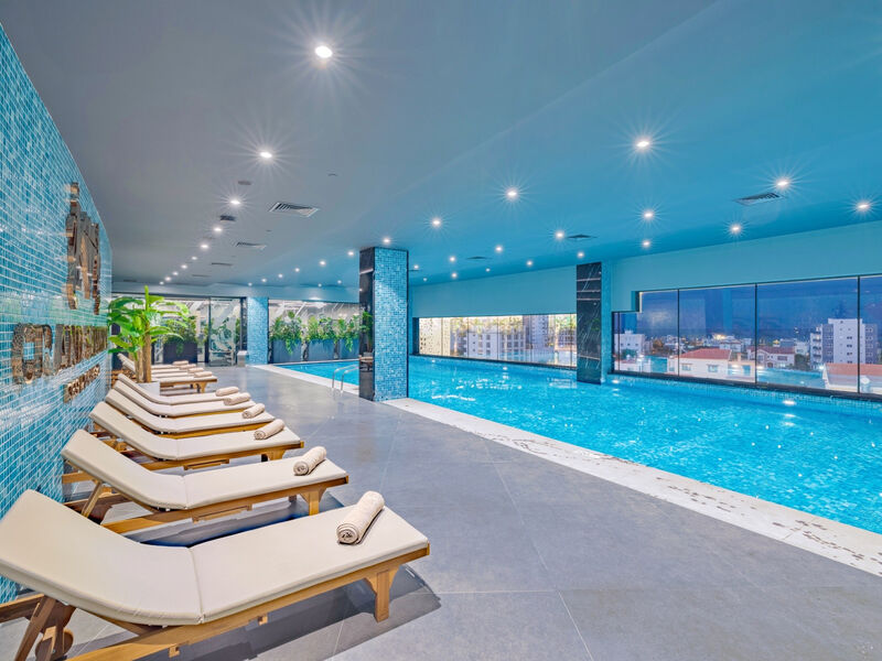 Grand Sapphire Resort