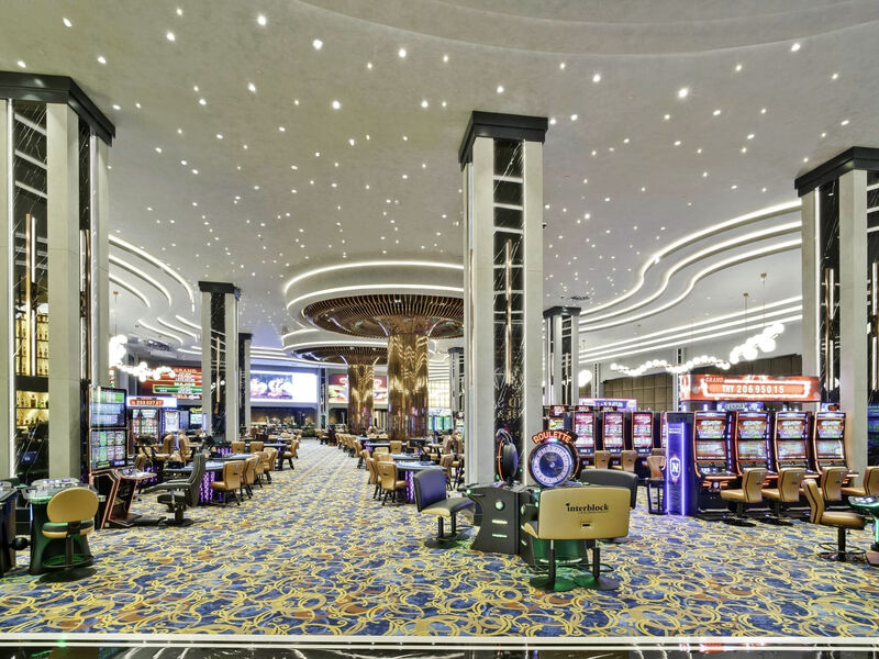 Grand Sapphire Resort