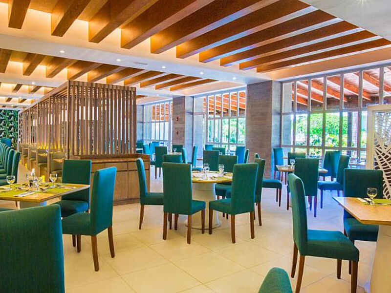 Grand Sirenis Punta Cana Resort