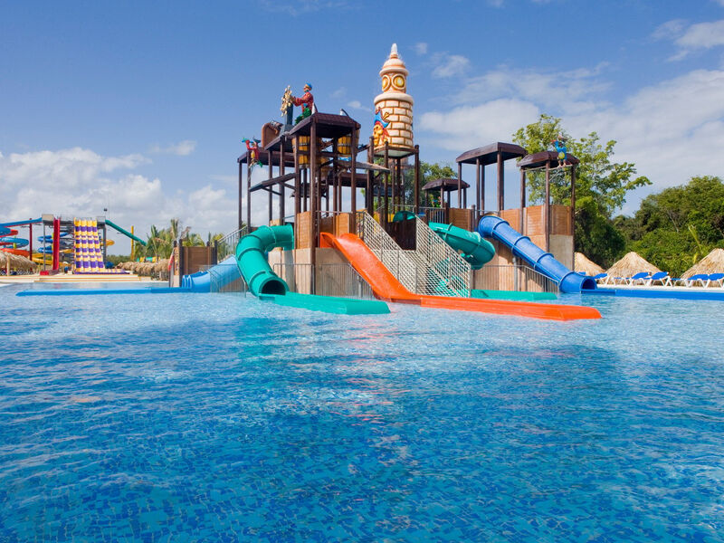 Grand Sirenis Punta Cana Resort