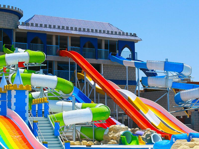 Gravity Hotel & Aqua Park