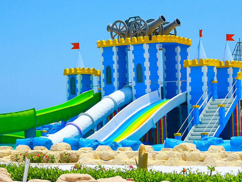 Gravity Hotel & Aqua Park