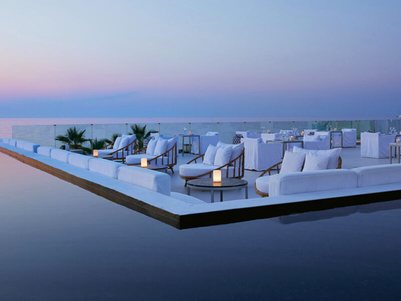 Grecotel Lux Me White Palace