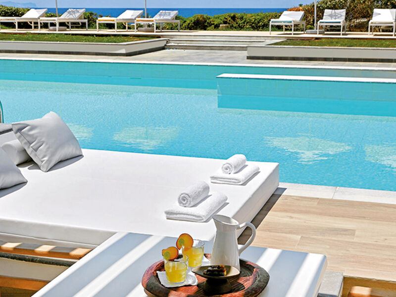 Grecotel Lux Me White Palace