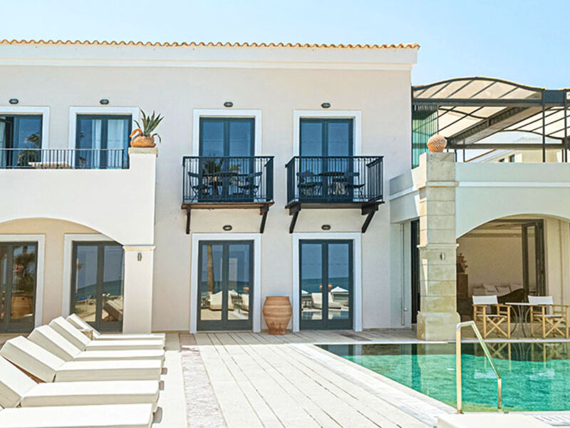 Grecotel Plaza Beach House