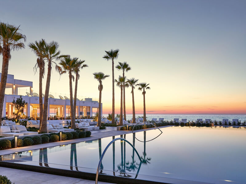 Grecotel Lux Me White Palace