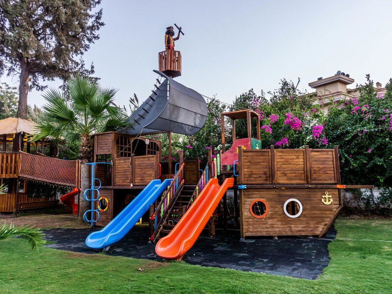 Green Nature Diamond