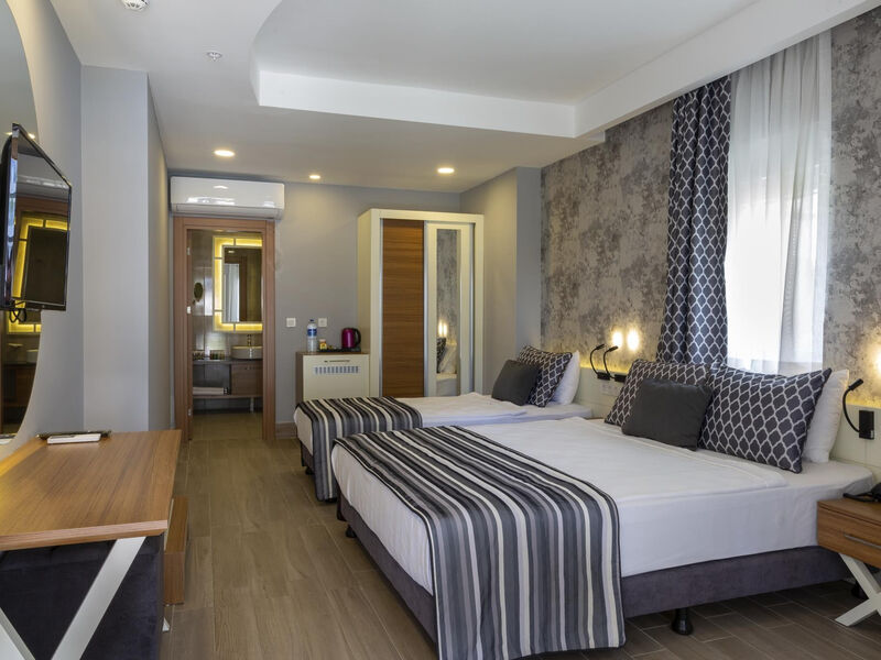 Greenwood Suites Resort