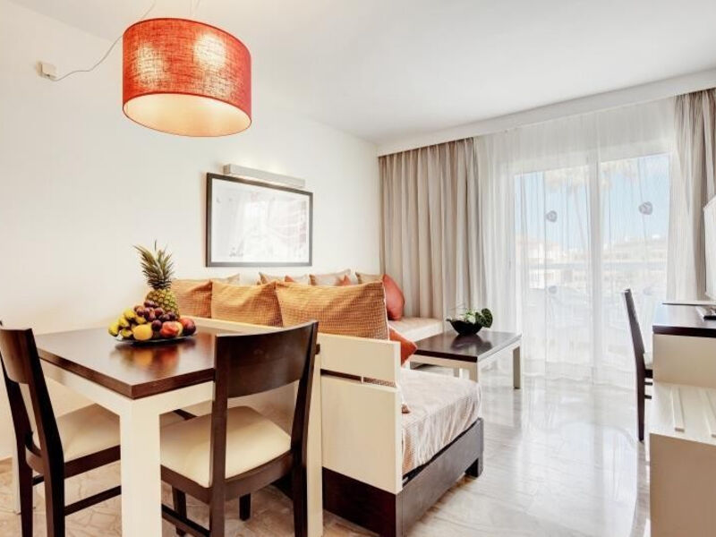Grupotel Alcudia Suite