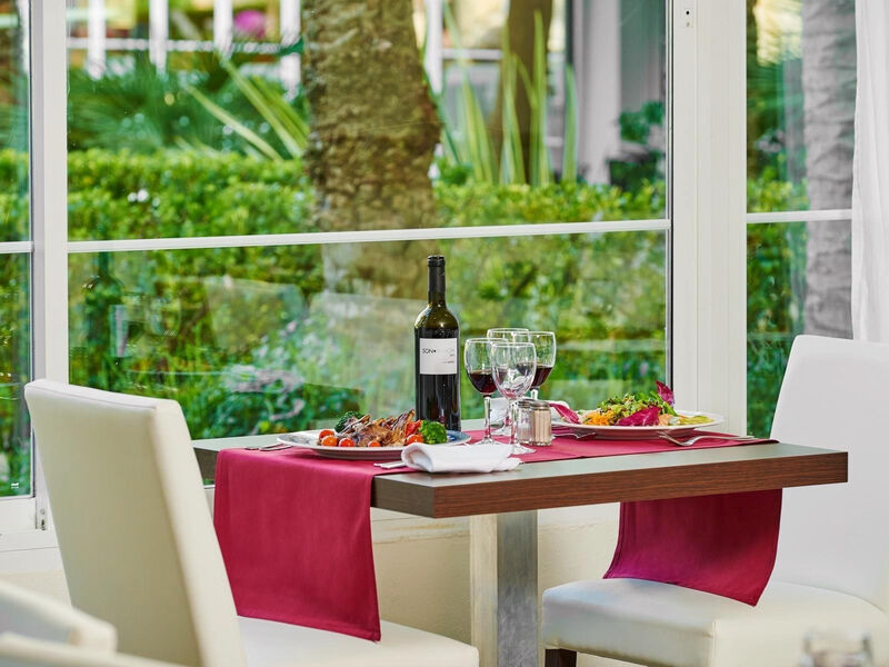 Grupotel Alcudia Suite