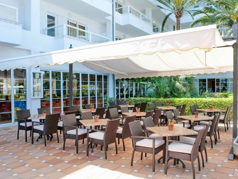 Grupotel Alcudia Suite