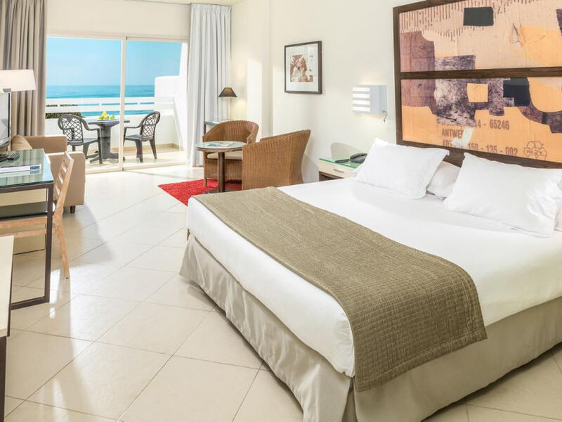 H10 Estepona Palace
