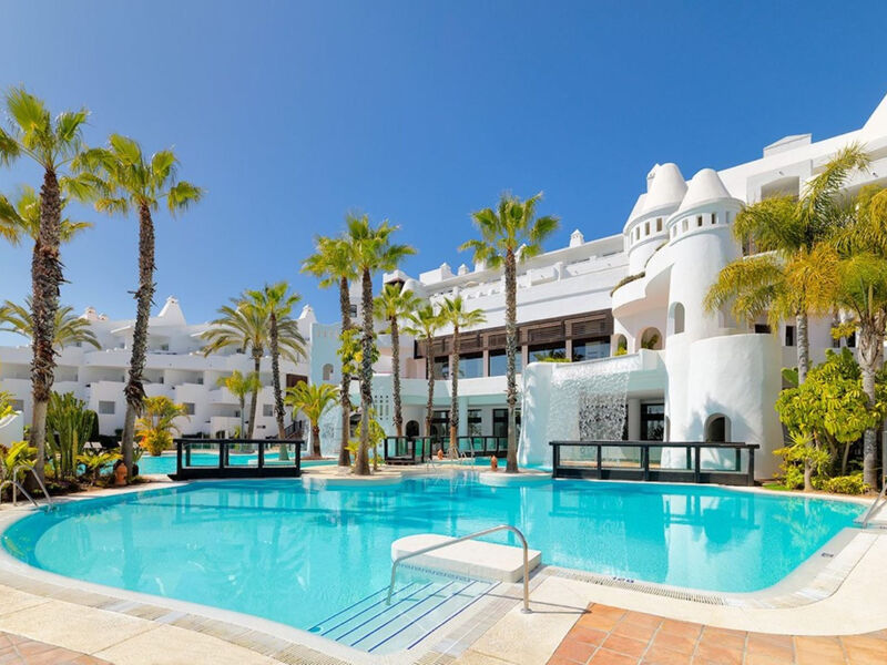 H10 Estepona Palace