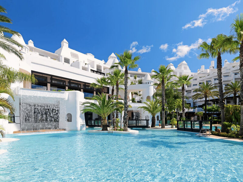 H10 Estepona Palace