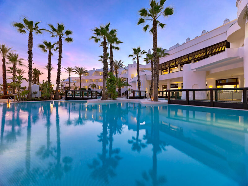 H10 Estepona Palace