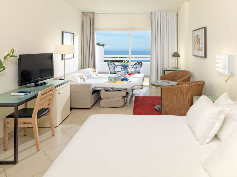 H10 Estepona Palace