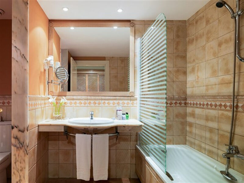 H10 Sentido Playa Esmeralda