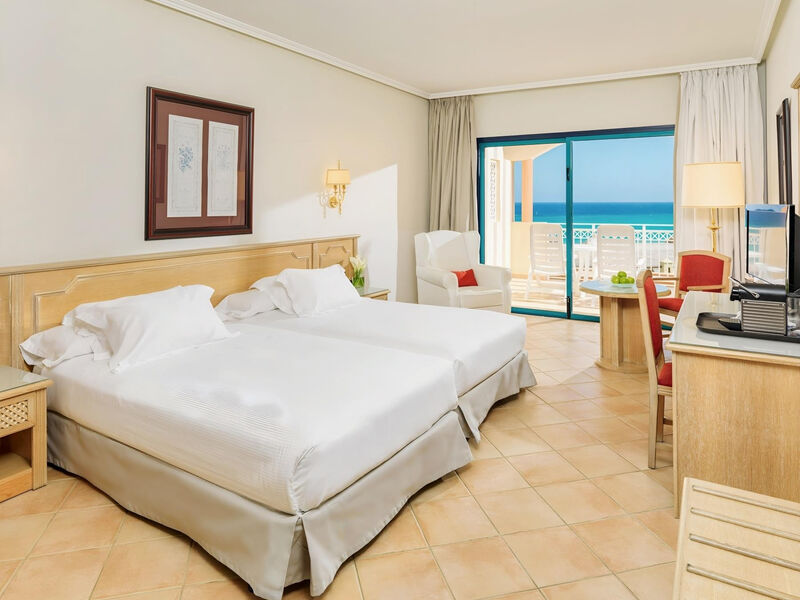 H10 Playa Esmeralda