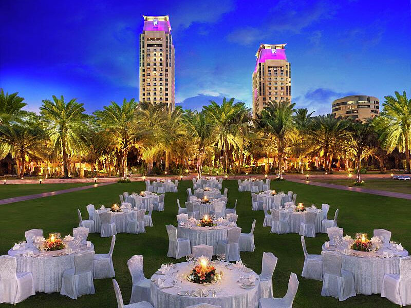 Habtoor Grand Resort & Spa Dubai by Autograph Collection