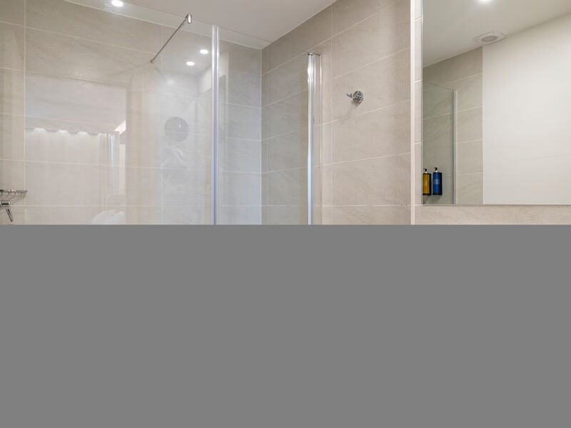 Halley Hotel And Apartment Affiliated By Melia