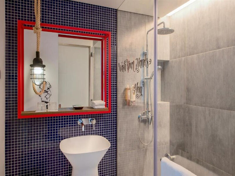 Hotel Hampton By Hilton Dubai Al Seef