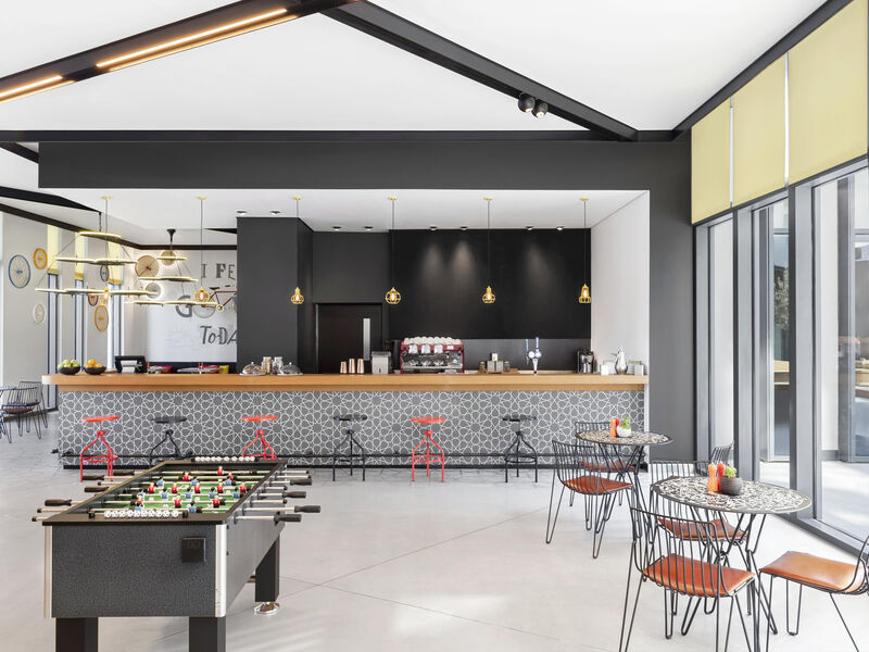 Hampton by Hilton Dubai Al Seef