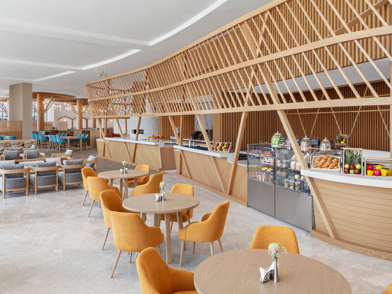 Hampton by Hilton Marjan Island