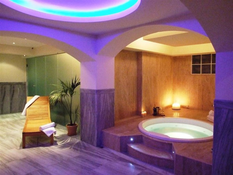 Hanioti Village Spa