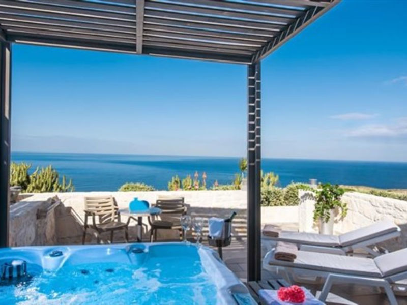 Happy Cretan Suites