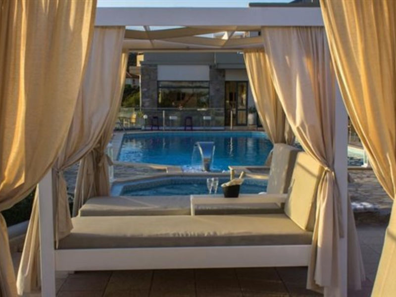Happy Cretan Suites
