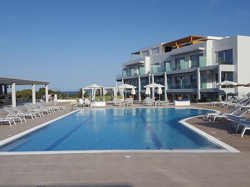 Harmony Crest Resort