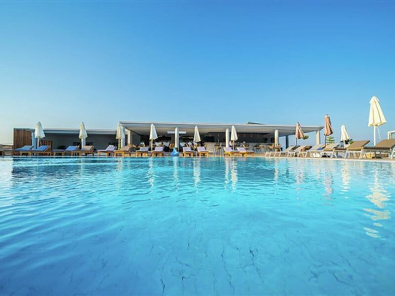 Harmony Crest Resort