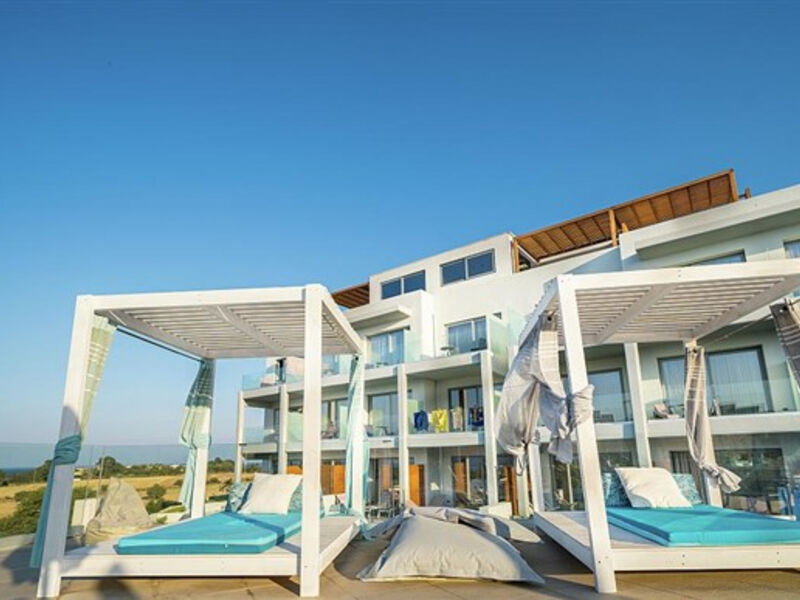 Harmony Crest Resort