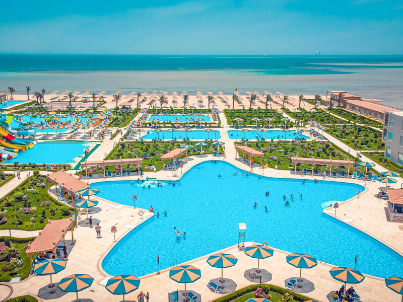 Hawaii Paradise Aqua Park Resort