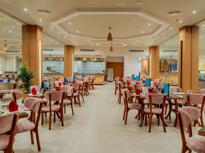 Hawaii Paradise Aqua Park Resort