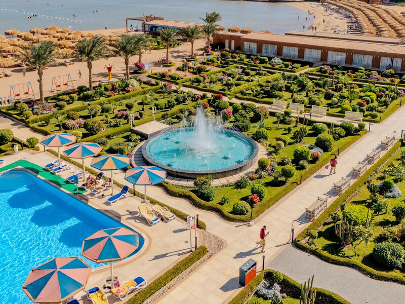 Hawaii Paradise Aqua Park Resort