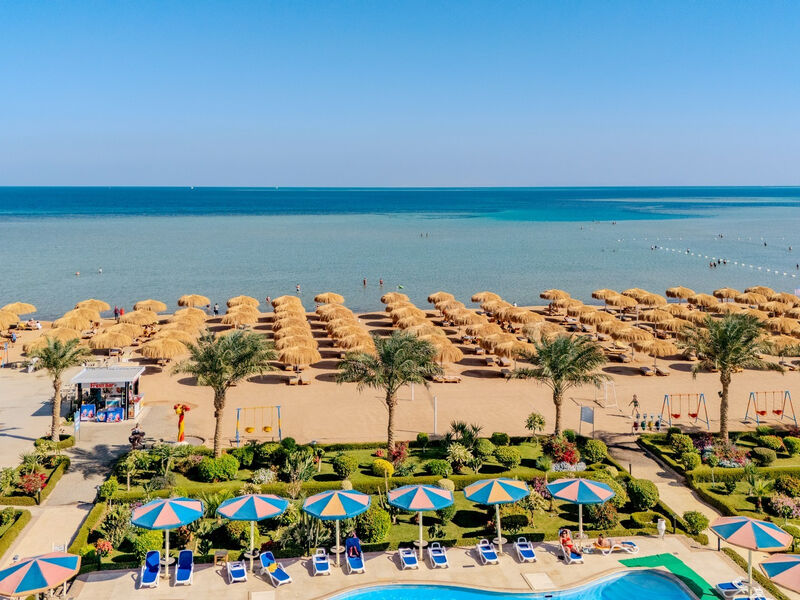 Hawaii Paradise Aqua Park Resort