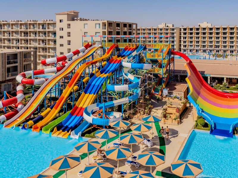 Hawaii Paradise Aqua Park Resort