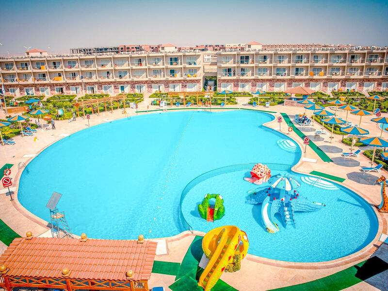 Hawaii Paradise Aqua Park Resort