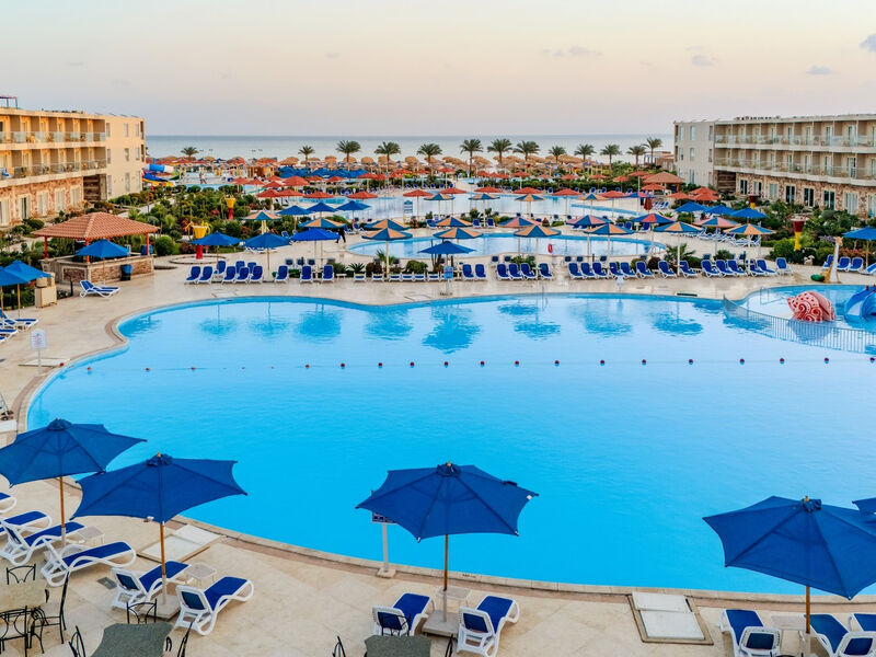 Hawaii Paradise Aqua Park Resort