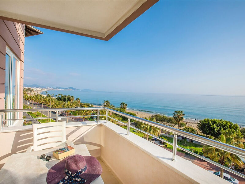 Hawaii Suite Beach