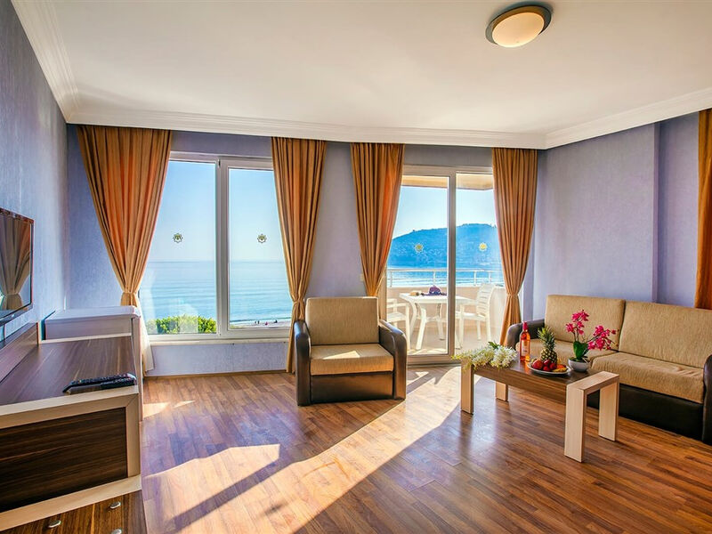Hawaii Suite Beach