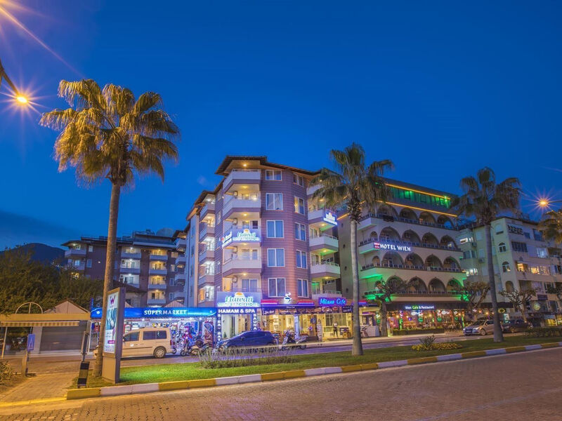 Hawaii Suite Beach