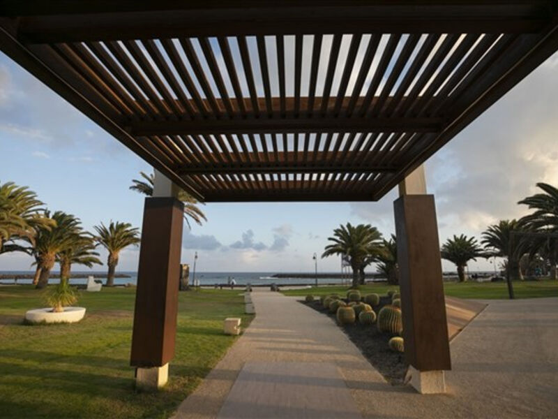 Hd Beach Resort