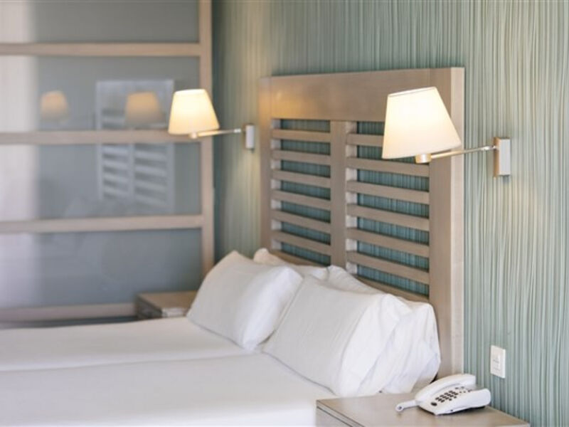 Hd Beach Resort
