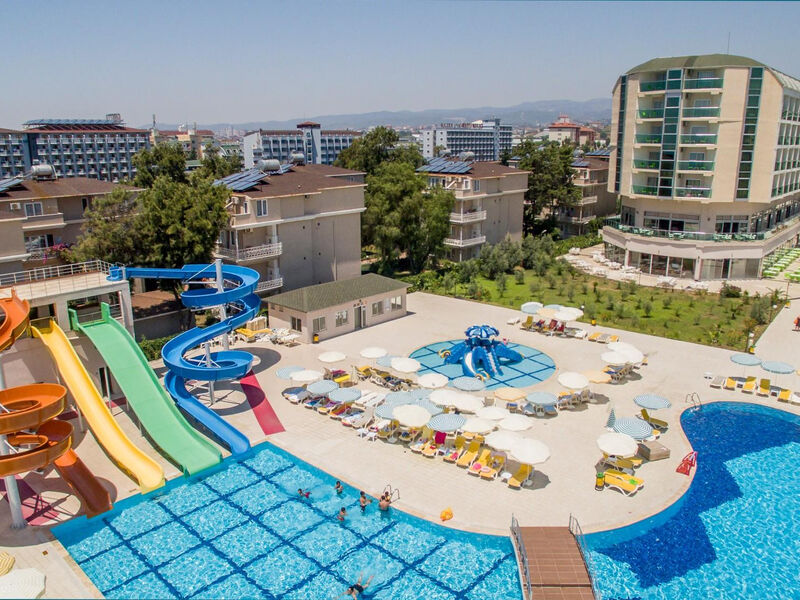 Hedef Beach Resort