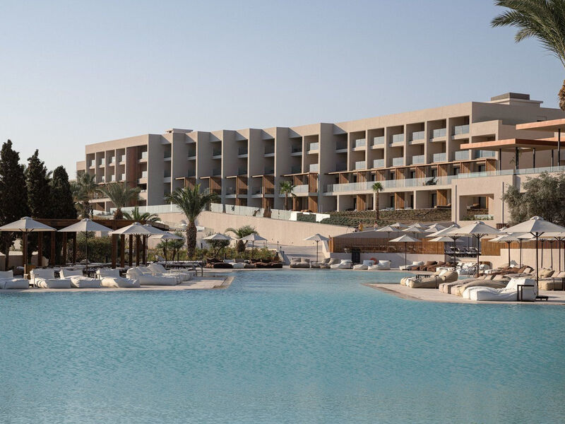 Helea Family Beach Resort